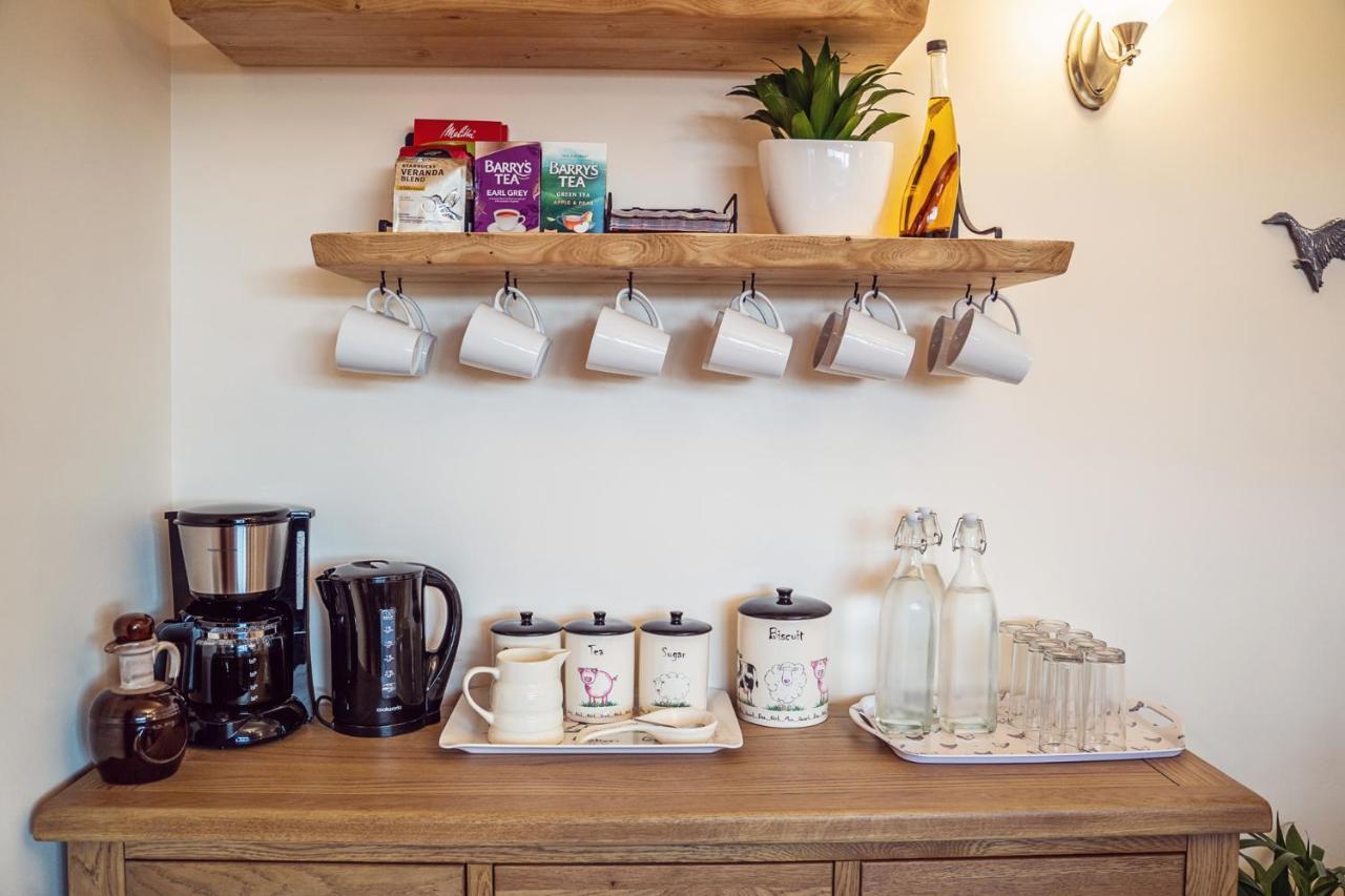 Ross Beach Family Farmhouse B&B Killala Екстер'єр фото